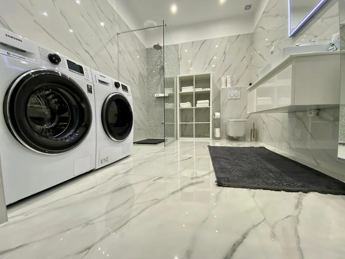 PUY Apartman Sogni D'Oro 아파트  풀라